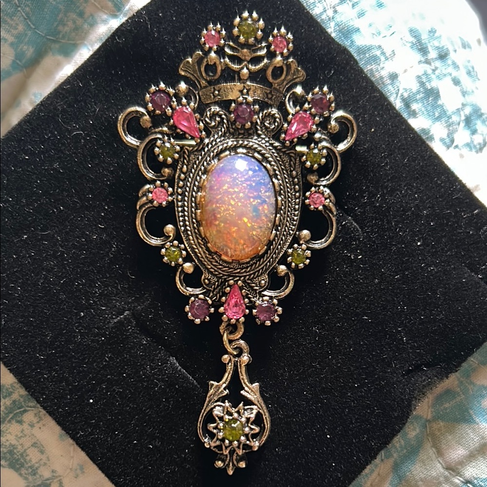Sarah Coventry Purple and Pink Brooch with Intricate Design